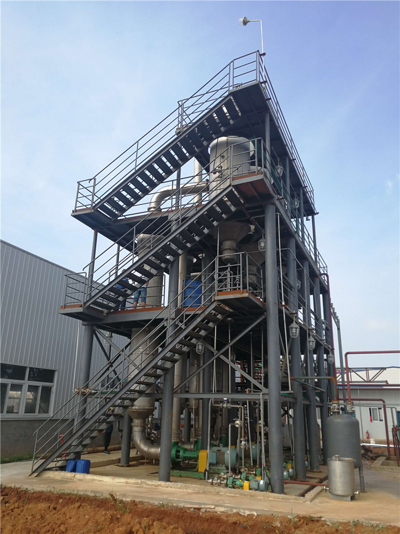 氯化鈉三效強制循環(huán)結晶蒸發(fā)器